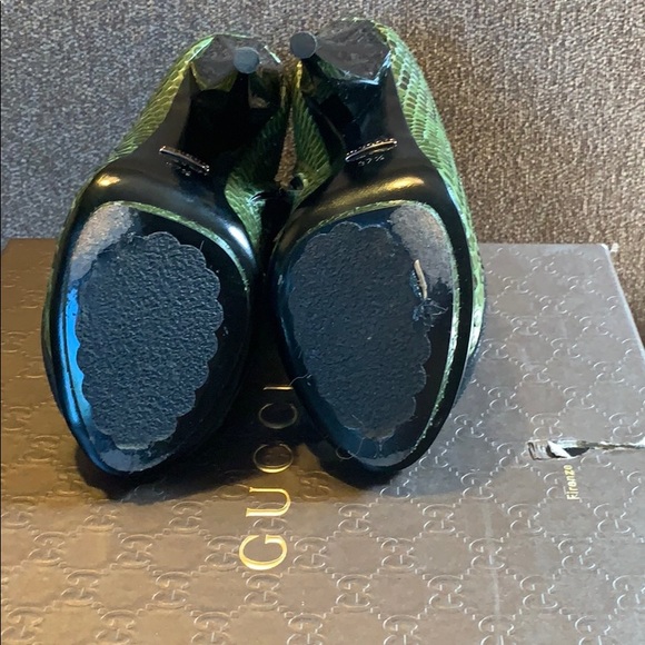 Gucci Olympia Python Open-Toe-Bootie - Picture 4 of 8